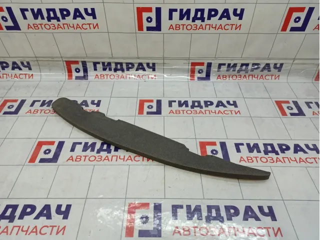 Уплотнитель крыла переднего левого Mitsubishi Pajero Sport
