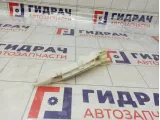 Направляющая переднего бампера правая Mitsubishi Pajero Sport MN146320