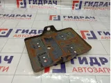 Крепление АКБ Mitsubishi Pajero Sport MN136284