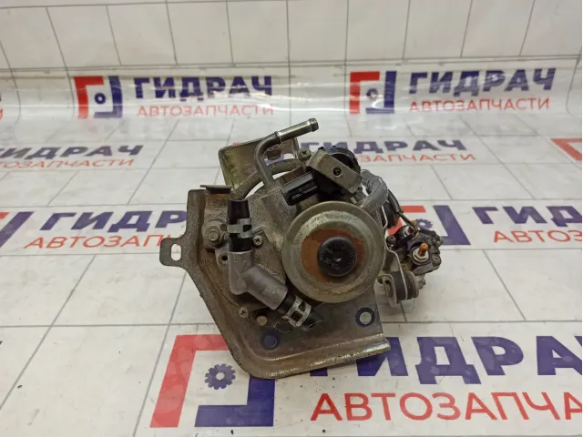 Насос подкачки топлива Mitsubishi Pajero Sport 1770A154