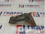 Кронштейн переднего бампера правый Mitsubishi Pajero Sport 6400F554