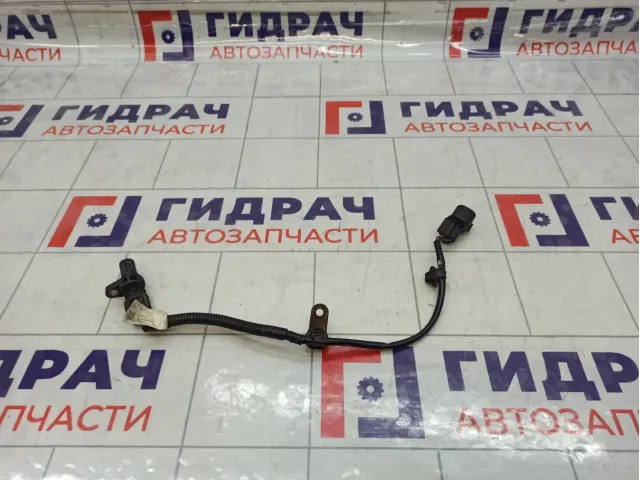 Датчик положения распредвала Mitsubishi Pajero Sport MR985041