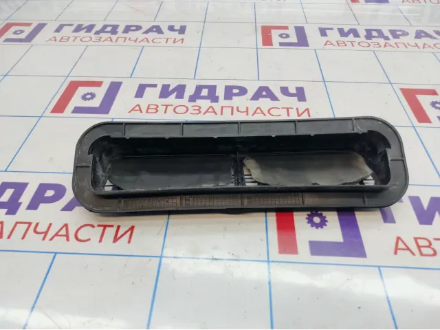 Решетка вентиляционная Nissan Almera Classic (B10) 76805-95F0A
