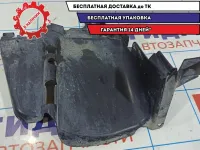 Пыльник двигателя боковой правый Nissan Almera G15 8200595797.