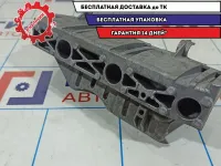 Кронштейн топливной рампы Nissan Almera G15 8200503258.