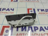 Фонарь задний (стоп сигнал) Nissan Almera G15 26590-EW01B.