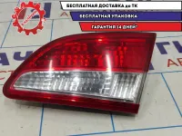 Фонарь задний внутренний правый Nissan Almera G15 26550-4AA1A.