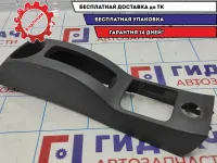 Консоль Nissan Almera G15 363150373R. Отверстия.