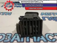 Дефлектор воздушный Nissan X-Trail 68751EQ000.