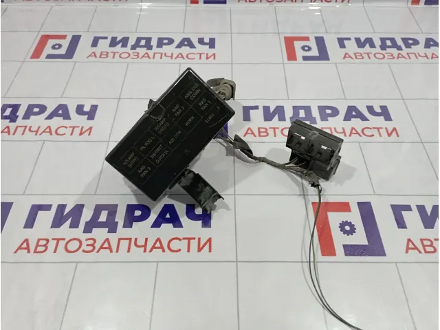 Блок реле Nissan Almera Classic (B10)