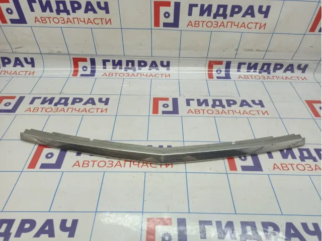 Накладка решетки радиатора Nissan Almera Classic (B10)