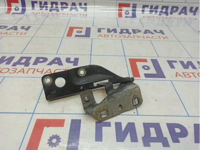 Петля капота правая Nissan Almera Classic (B10) 65400-95F0A