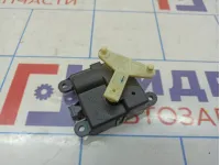 Моторчик заслонки отопителя Nissan Almera Classic (B10) 27730-95F0A