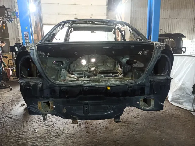 Панель задняя Nissan Almera Classic (B10)