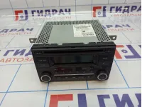 Магнитола Nissan Almera (G15) 28185-4AA0A. С ключом.