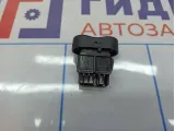 Кнопка центрального замка Nissan Almera (G15) 25210-4AA0A.