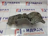 Кронштейн генератора Nissan Almera (G15) 68830-0724R.
