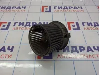Моторчик отопителя Nissan Almera (G15) 27210-6020R.