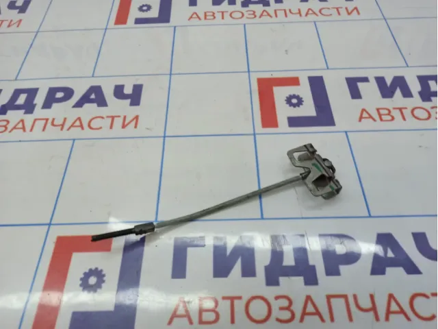 Трос стояночного тормоза центральный Nissan Almera (G15) .