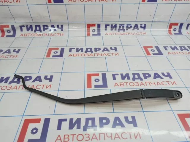 Поводок стеклоочистителя передний правый Nissan Almera (G15) 28886-EW700