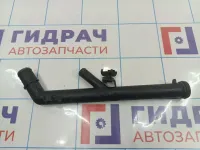 Трубка системы охлаждения Nissan Almera (G15) 8200134513