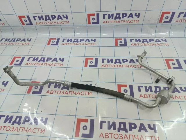 Трубка кондиционера Nissan Almera (G15) 924806552R