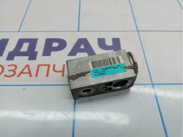 Клапан кондиционера Nissan Almera (G15) 6001547682