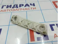 Кронштейн переднего бампера левый Nissan Almera (G15) 62223-EW800