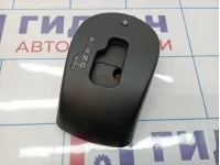Накладка селектора КПП Nissan Almera (G15) 8200673687