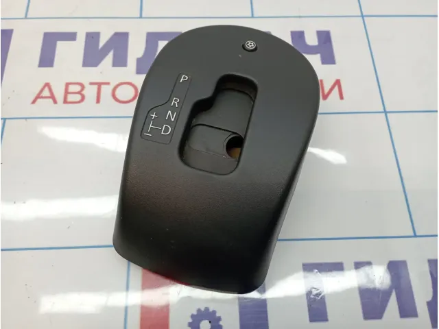 Накладка селектора КПП Nissan Almera (G15) 8200673687