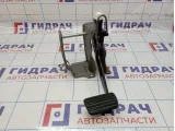 Педаль тормоза Nissan Almera (G15) 46501-00Q0C