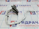 Петля крышки багажника правая Nissan Almera (G15) 84400-EW000