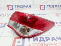 Фонарь задний наружный правый Nissan Almera (G15)