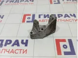 Кронштейн двигателя Nissan Almera