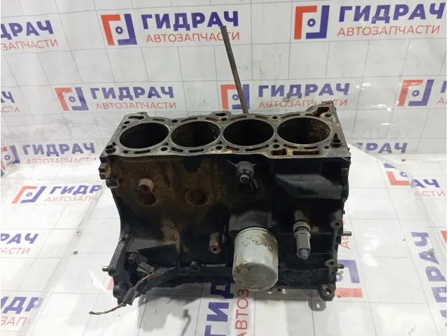 Блок цилиндров Nissan Almera 10103AU3SS