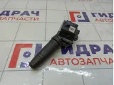 Переключатель поворотов подрулевой Nissan Almera 25540AV600