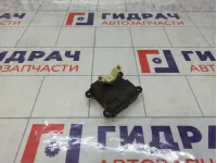 Моторчик заслонки отопителя (печки) Nissan Almera 3C27030840