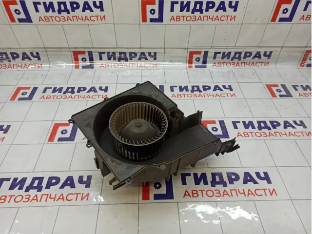 Моторчик отопителя (печки) Nissan Almera 272308M200