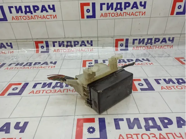 Блок реле Nissan Almera