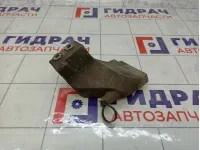 Кронштейн коллектора впускного Nissan Almera 140176N100