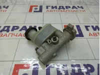 Цилиндр тормозной главный Nissan Almera 46010BN300
