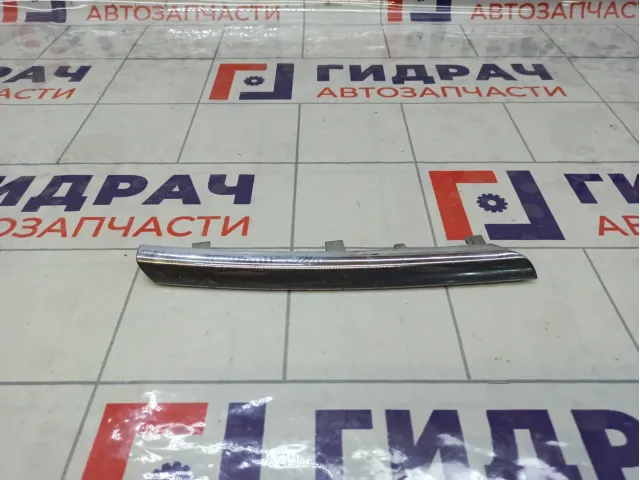 Накладка решетки радиатора Nissan Almera 62386BN70D