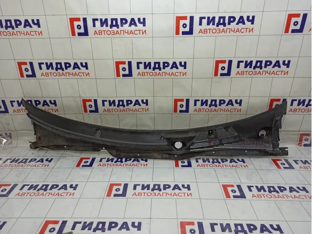 Решетка под лобовое стекло (Жабо) Nissan Almera 66862BN710