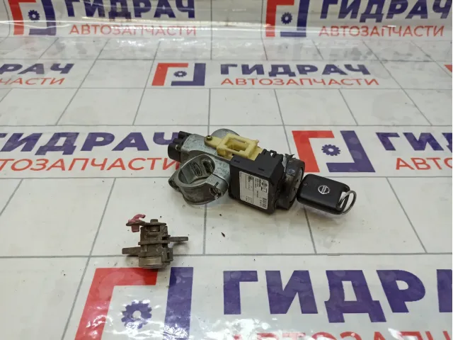 Замок зажигания Nissan Almera 48700BN828