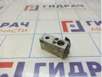 Клапан кондиционера Nissan Almera (G15) 6001547682