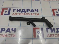 Трубка системы охлаждения Nissan Almera (G15) 8200134513