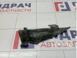 Накладка решетки стеклоочистителя правая Nissan Almera (G15) 66894-EW000