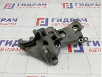 Кронштейн генератора Nissan Almera 1171000Q0A