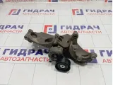 Кронштейн генератора Nissan Almera 1171000Q0A