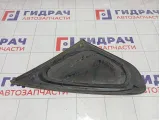 Стекло кузовное глухое (форточка) заднее левое Nissan Almera 83301EW000